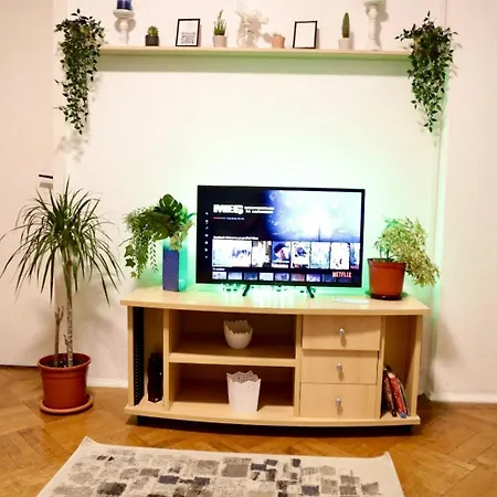 With 3 In The Center Bucharest