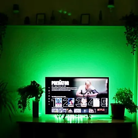 With 3 In The Center דירה בוקרשט